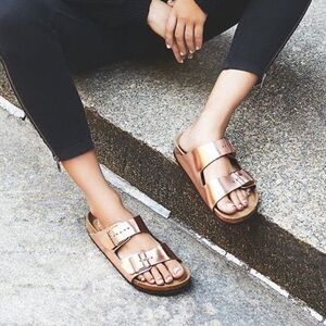 New Rose Gold Birkenstock Arizona